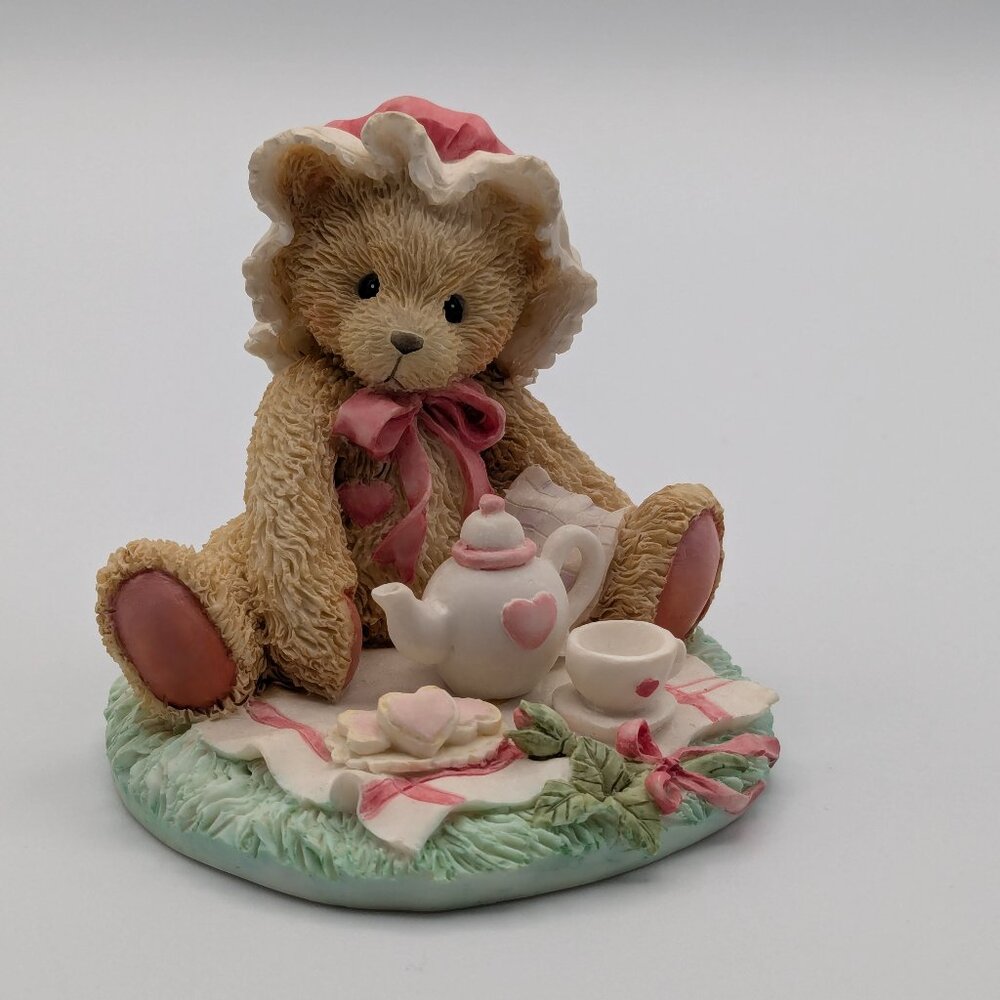 Cherished Teddies Marie "Friendship is a Special Treat" (910767) 1992